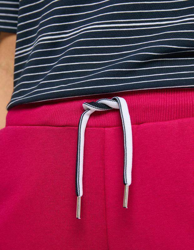 Joy Sportswear Caprihose HARPER Caprihose mit seitlichem Rippeinsatz Letzte 3 Tage