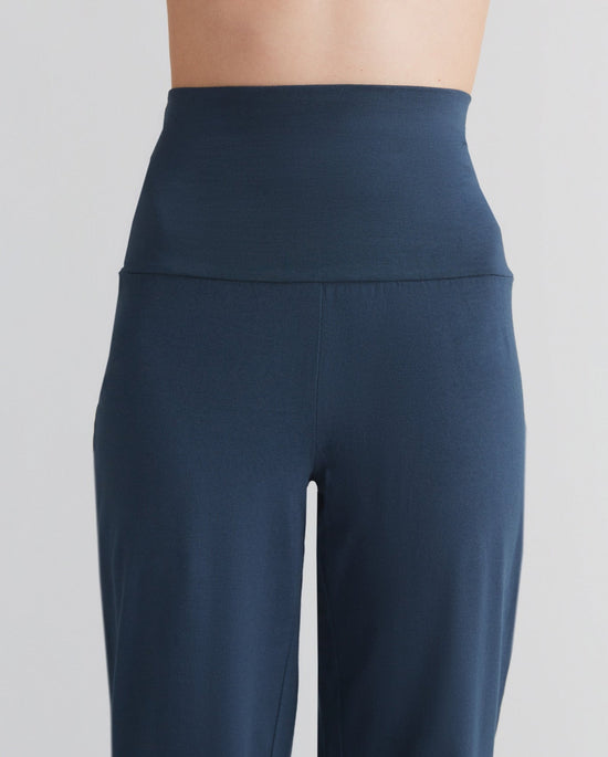Leela Cotton 1726-048 | Damen Hose mit Umschlagbund - Navy Online