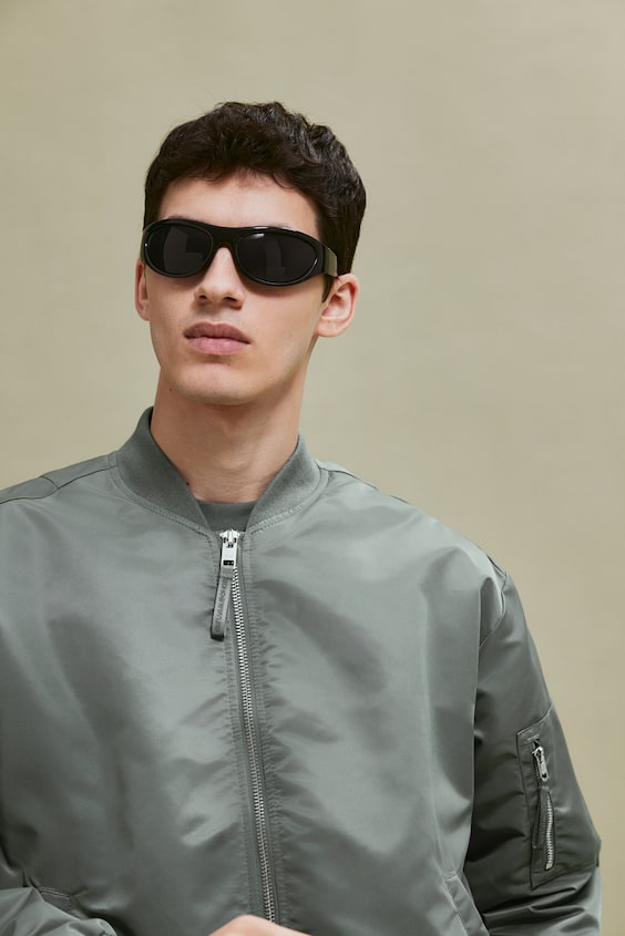 HM Loose Fit Bomber jacket Speichern exportieren