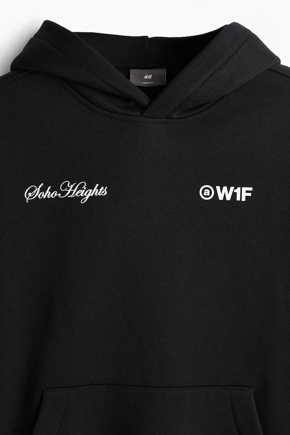 HM Bedruckter Hoodie in Oversized Fit Im Verkauf