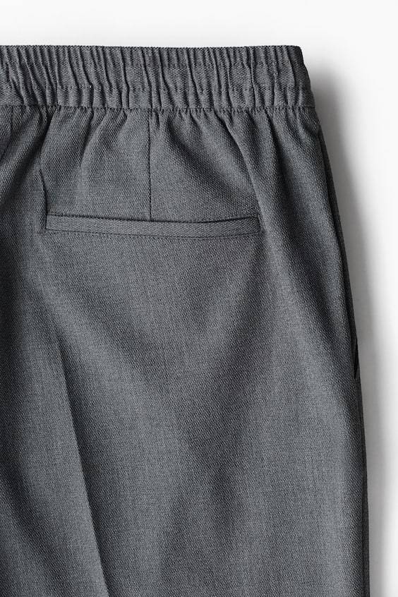 HM Hose mit Bügelfalten in Slim Fit Online