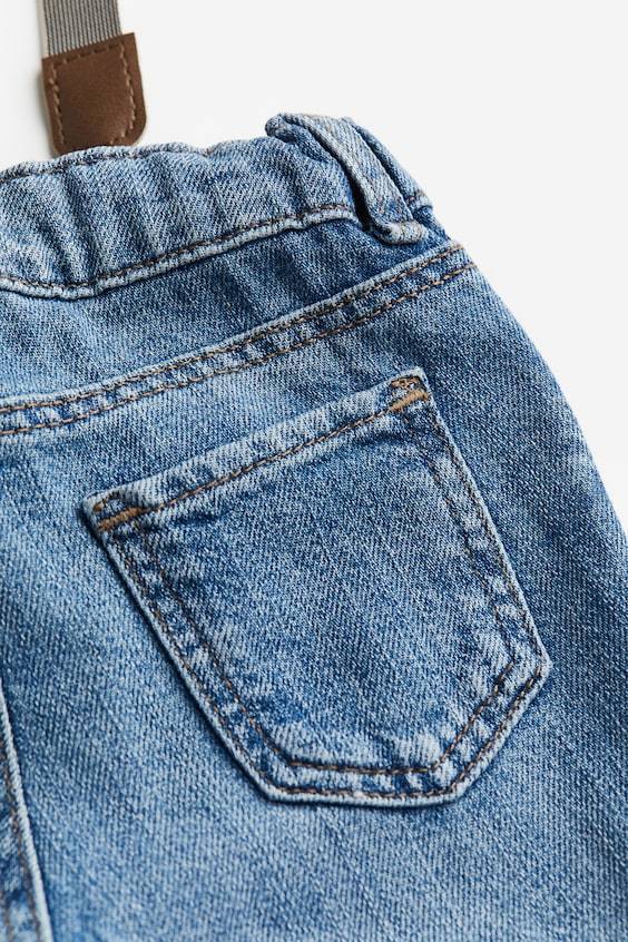 HM Jeans mit Hosenträgern Super Rabatt