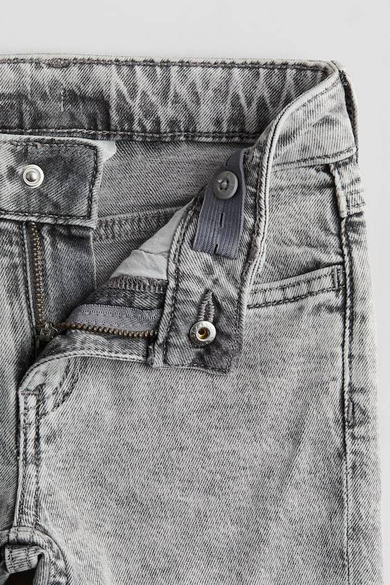 HM Straight Leg Jeans Preisnachlass