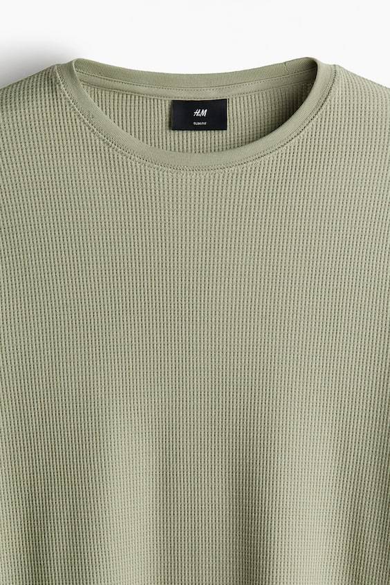 HM Shirt aus Waffeljersey in Slim Fit Bestseller