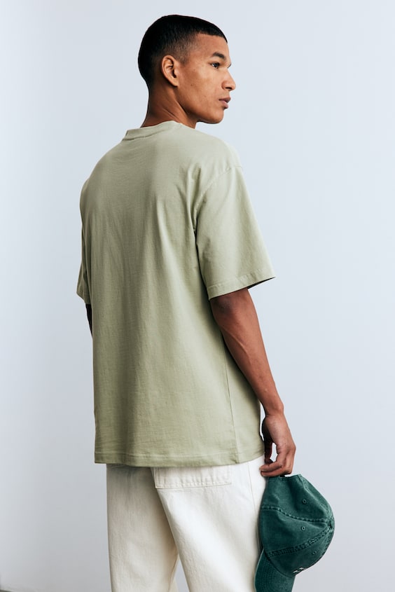 HM T-Shirt in Loose Fit Vierteljährliche Förderung