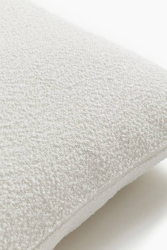 HM Kissenhülle aus Bouclé 50% Rabatt für begrenzte Zeit
