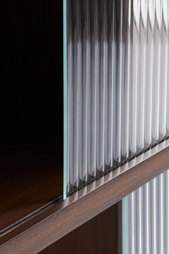 HM Holzschrank mit Glastüren Fabrikverkauf