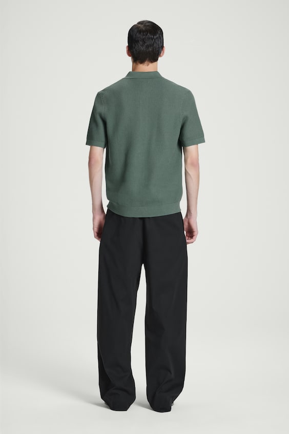 HM STRUKTURIERTES POLOSHIRT AUS STRICK Versandkostenfrei