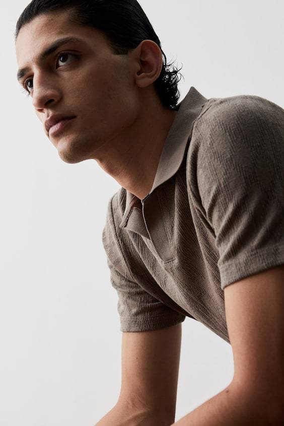 HM Strukturiertes Poloshirt in Slim Fit Auslauf