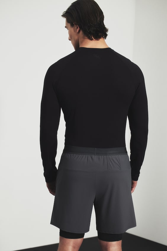 HM Muscle Fit sports top in DryMove™ Hotsell