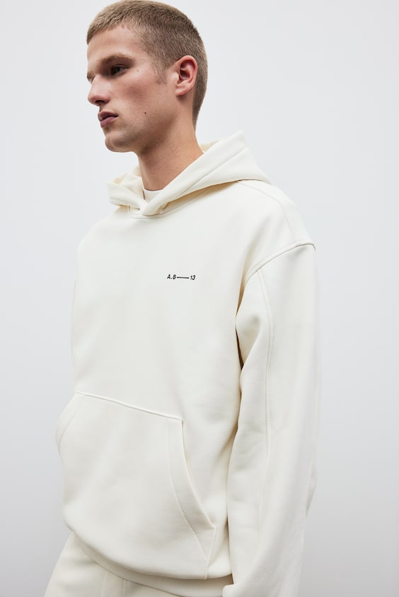 HM Bedruckter Hoodie in Oversized Fit Online Shopping