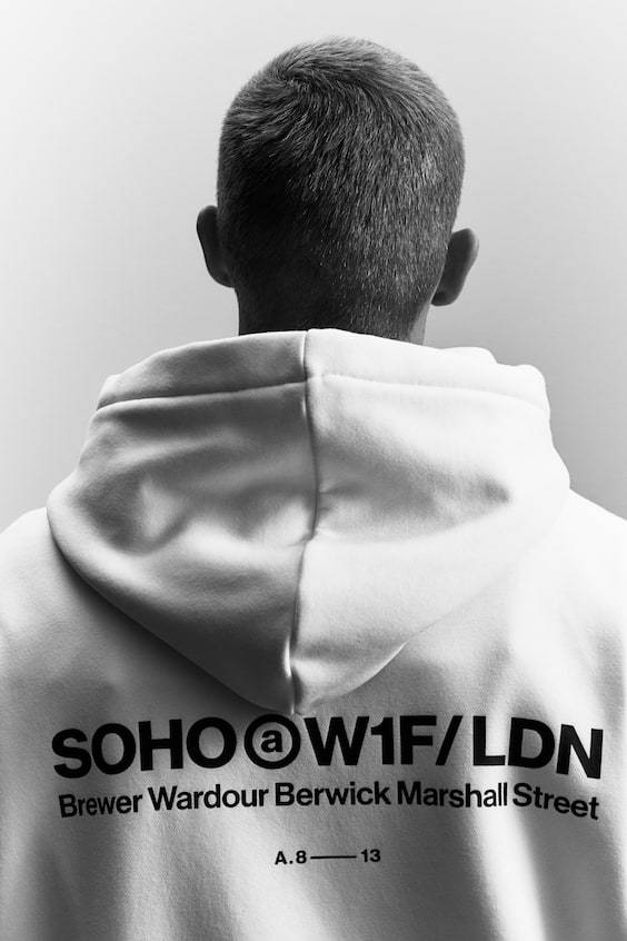 HM Bedruckter Hoodie in Oversized Fit Online Shopping