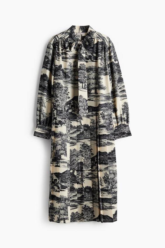HM Kleid mit Bindekragen Bestseller