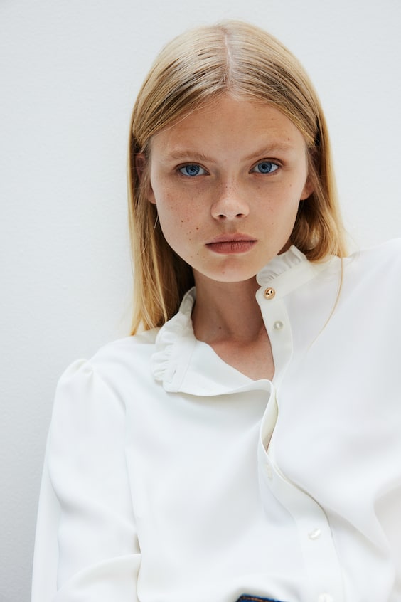 HM Bluse mit Volants im Angebot