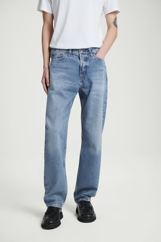 HM SIGNATURE JEANS – GERADES BEIN Zeitlich begrenztes Angebot