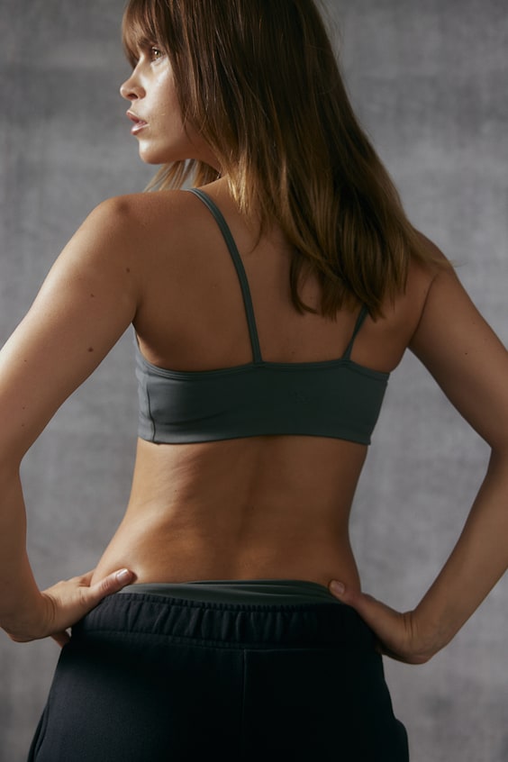 HM Sport-BH aus DryMove™ Light Support Bis zu 50% Rabatt