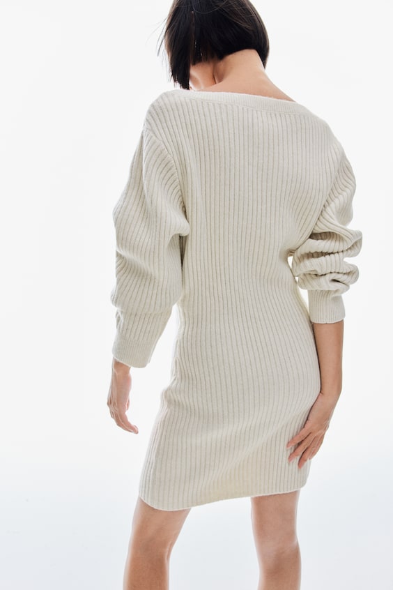 HM Geripptes Kleid mit U-Boot-Ausschnitt Outlet