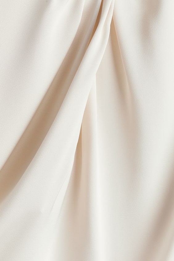 HM Satinbluse mit Faltendetail Schlussverkauf