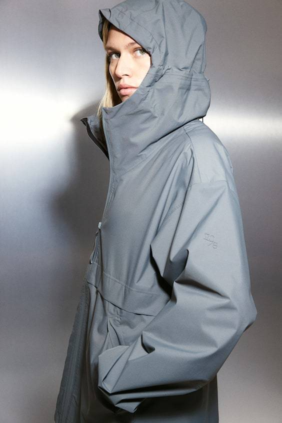 HM Unisex-Regenjacke aus StormMove™ Vatertagsangebot