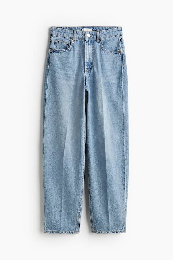 HM Schmal zulaufende Jeans Bügelfalten Speichern exportieren