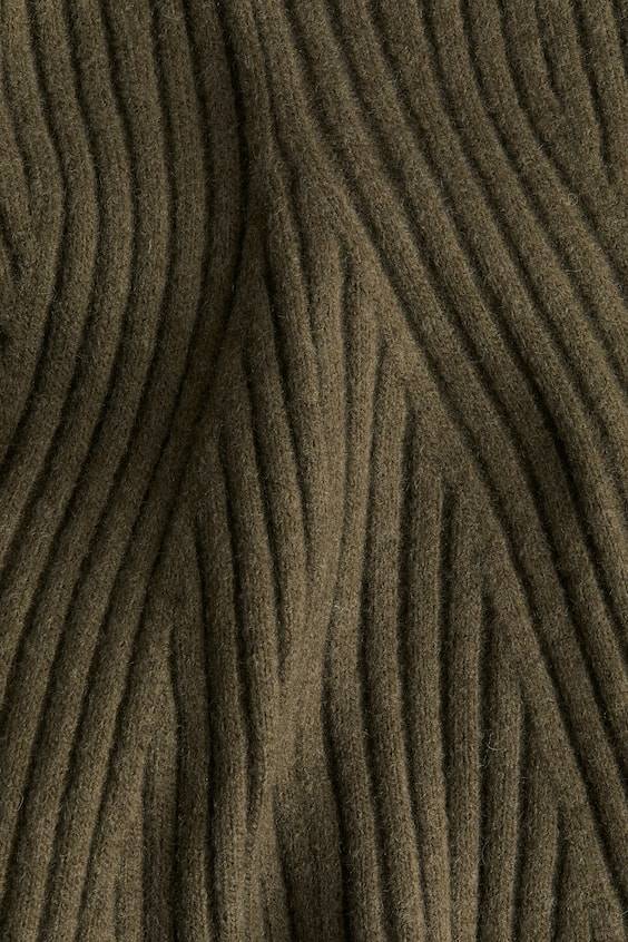 HM Geripptes Strickkleid Outlet