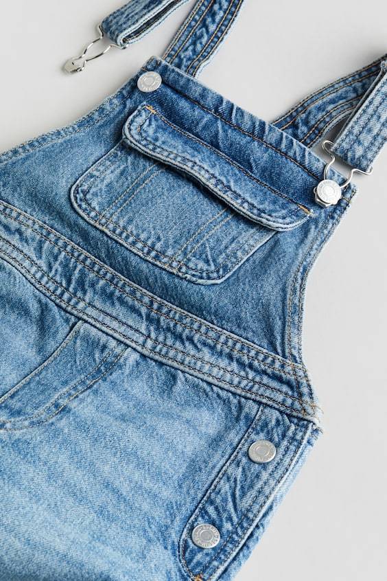 HM Latzhose aus Denim Lagerräumung