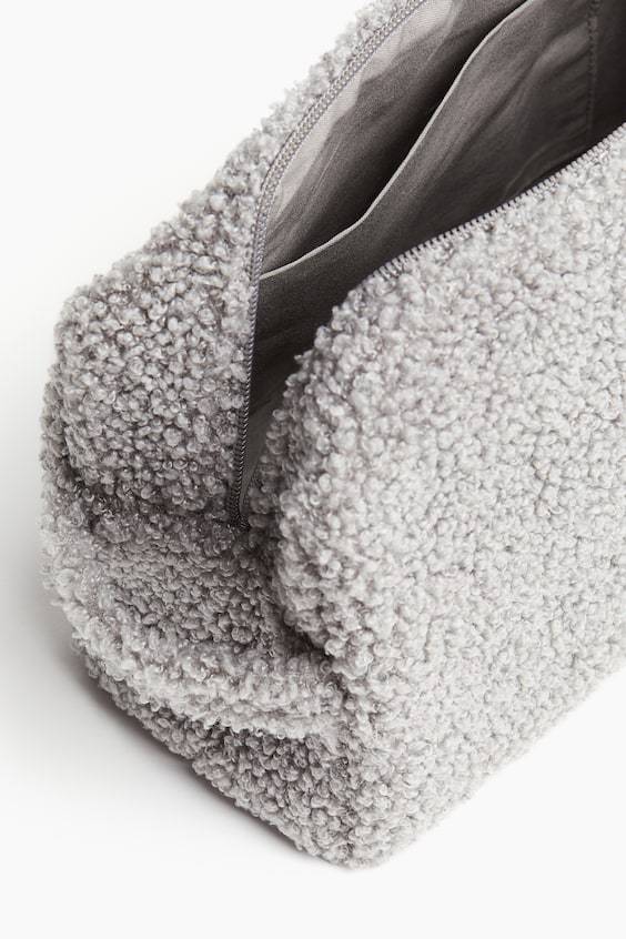 HM Wickeltasche aus Teddyfleece Günstiger Verkauf