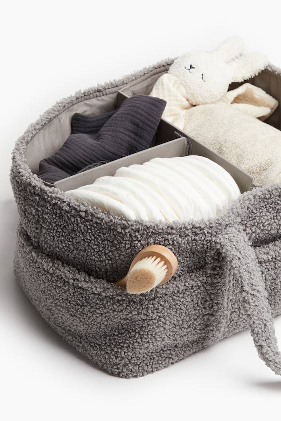 HM Wickeltasche aus Teddyfleece Räumungsverkauf