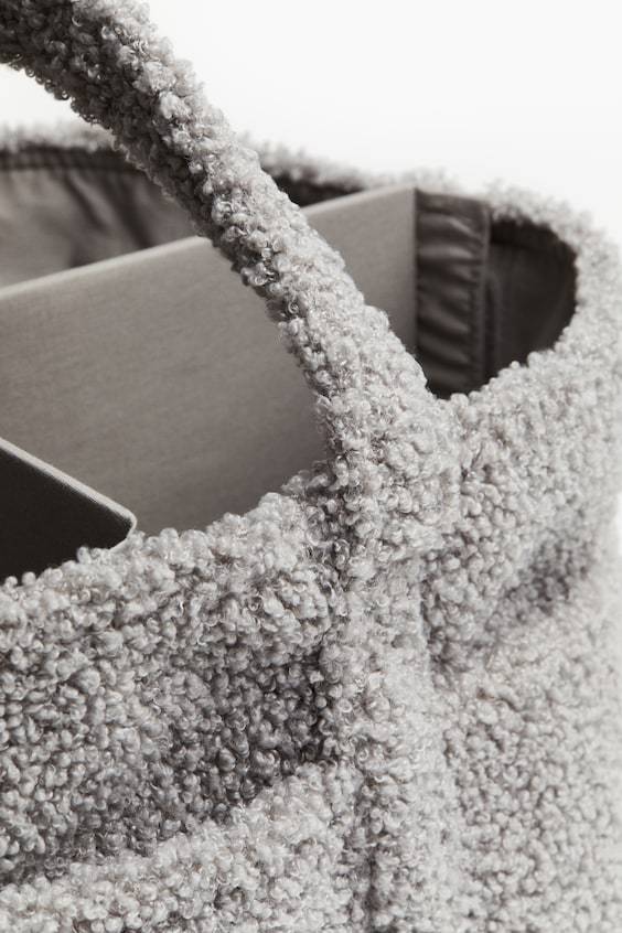 HM Wickeltasche aus Teddyfleece Räumungsverkauf