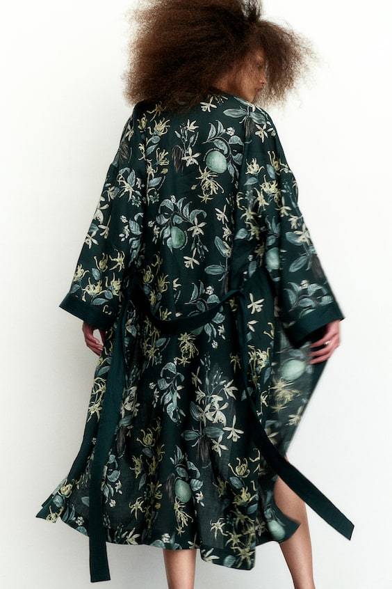 HM Morgenmantel mit Botanikprint Online Outlet