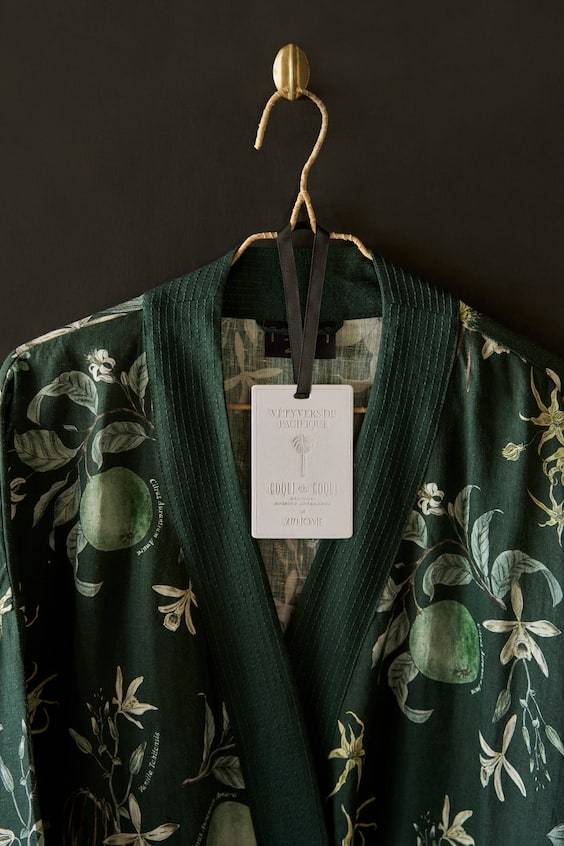 HM Morgenmantel mit Botanikprint Online Outlet