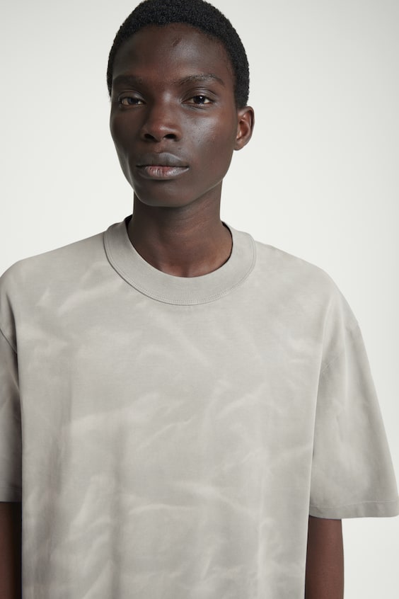 HM OVERSIZED-T-SHIRT MIT ACID-WASCHUNG Black Friday