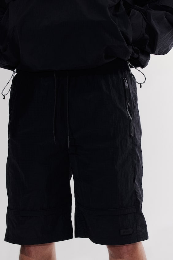 HM Wasserabweisende Sport-Shorts Saisonale Angebote