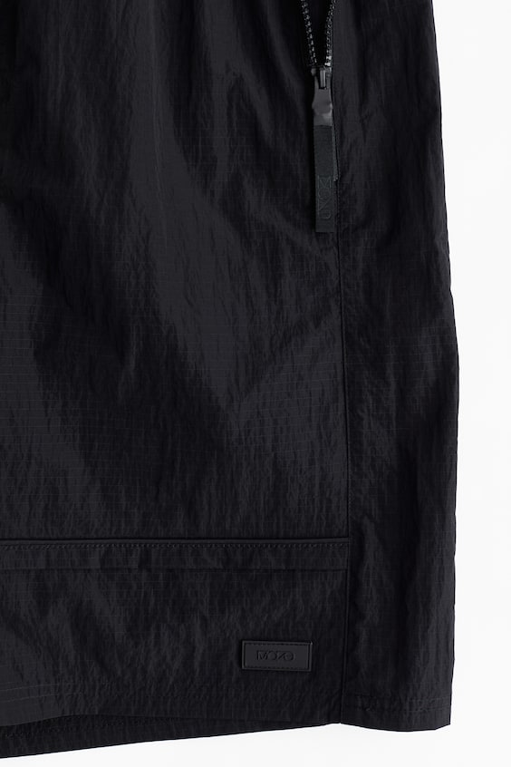 HM Wasserabweisende Sport-Shorts Saisonale Angebote