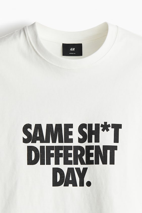 HM Bedrucktes T-Shirt in Loose Fit Räumungsverkauf