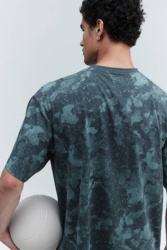 HM Sportshirt aus DryMove™ in Loose Fit Wochenangebot