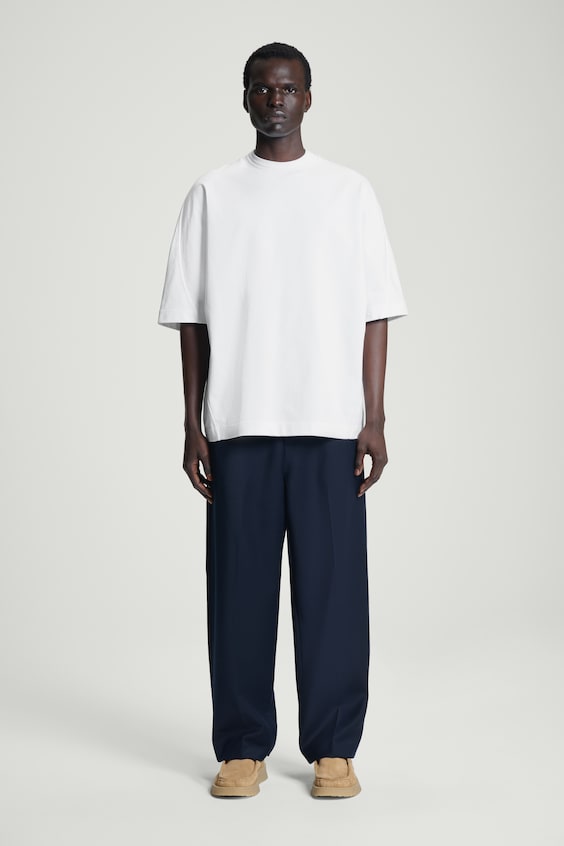 HM GEWICHTIGES OVERSIZED-T-SHIRT MIT KRAGEN Zeitbegrenzte Promotion
