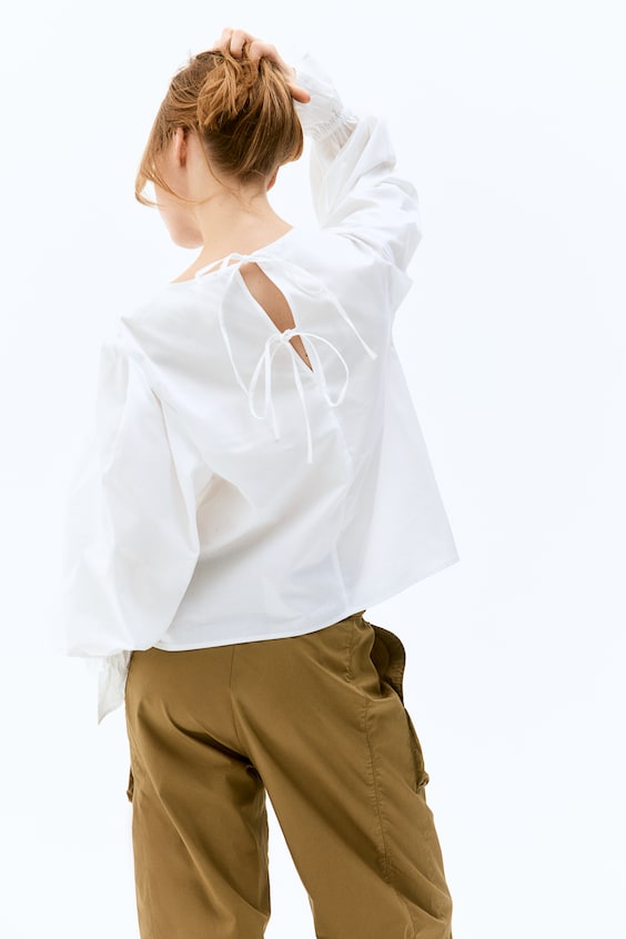 HM Baumwollbluse mit Bindedetail Räumungsverkauf