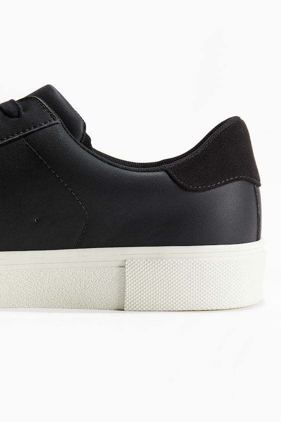 HM Sneaker Im Verkauf