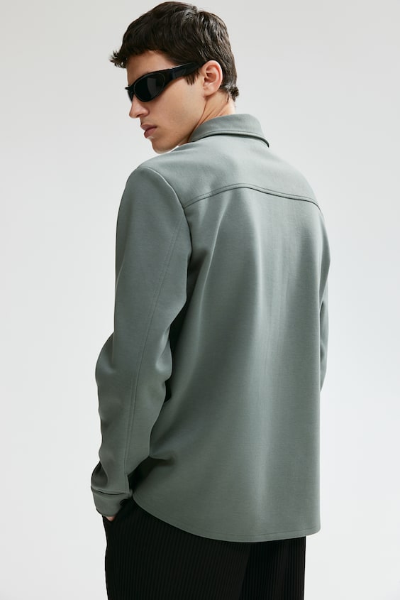 HM Overshirt aus Scuba in Regular Fit 50% Rabatt für begrenzte Zeit