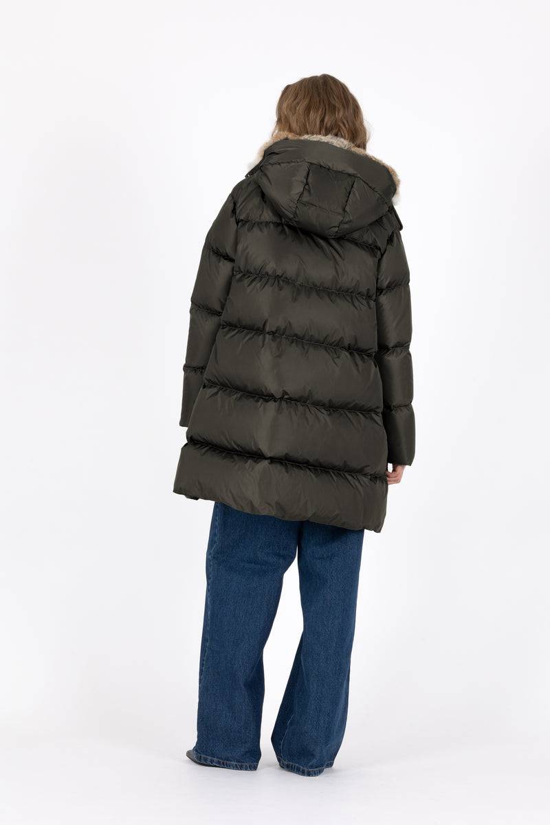 Lempelius DAUNENMANTEL NEV SKU: 3000263R68M Begrenztes Angebot