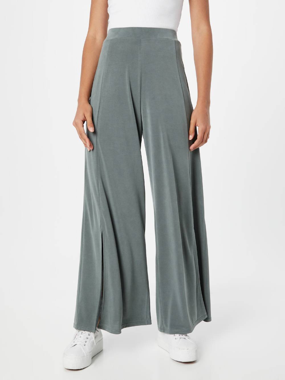 ABOUT YOU Regular Pants 'Caro' in Green Riesige Rabatte