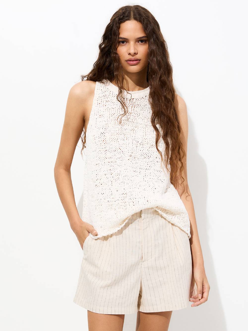 Pull&Bear Knitted Top in Light Beige Wochenangebot