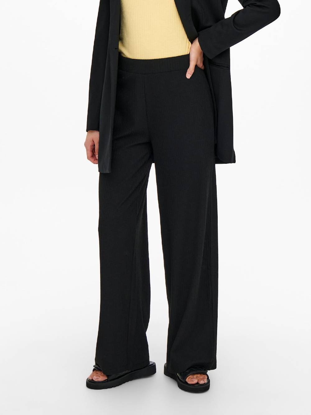 ONLY Wide leg Pants 'ONLNella' in Black Online Shopping