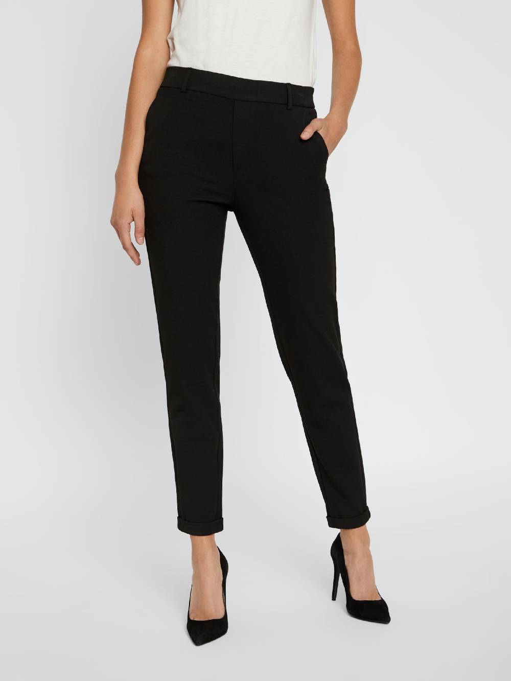 VERO MODA Regular Chino Pants 'VMMaya' in Black Preisnachlass