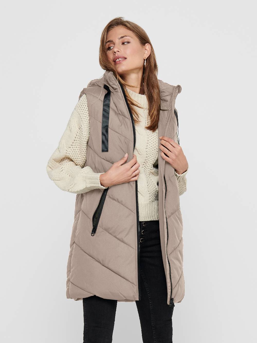JDY Vest 'JDYSKYLAR' in Taupe Jubiläumsangebot