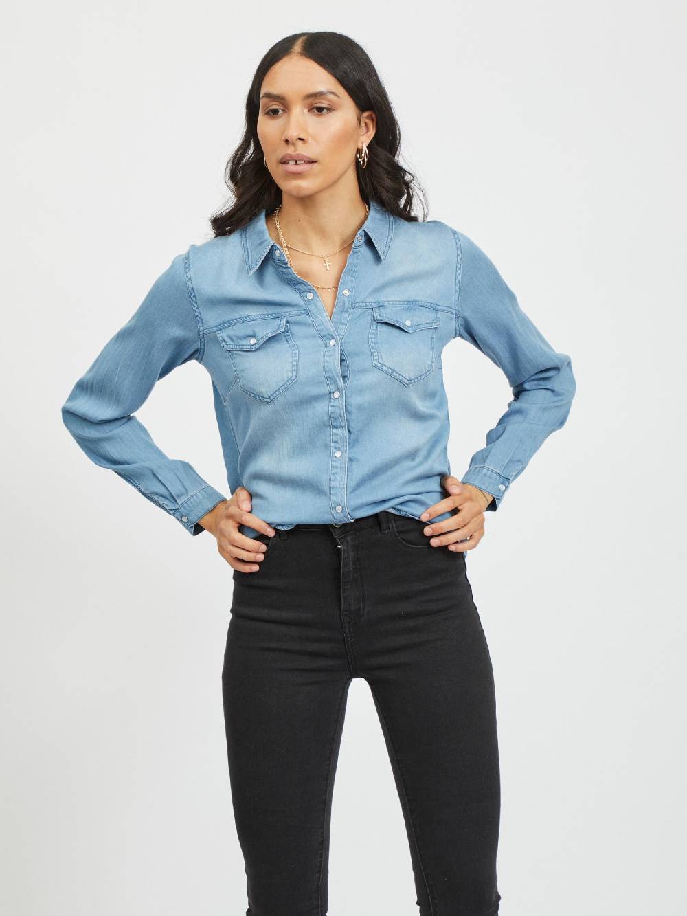 VILA Blouse 'Bista' in Light Blue Kostenloser Versand international