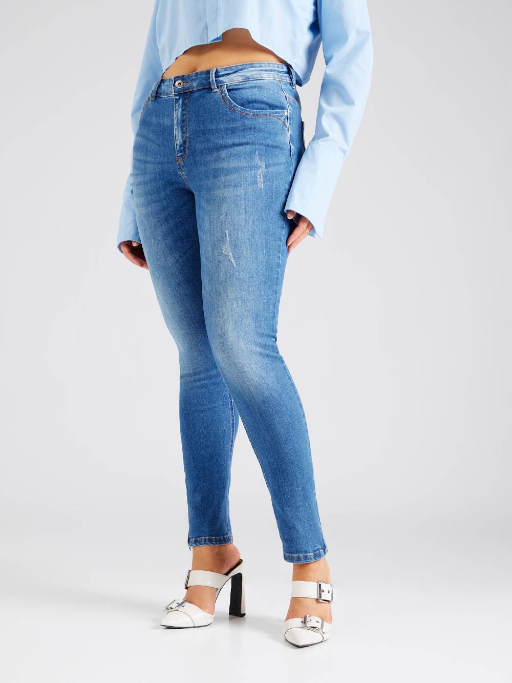 ONLY Carmakoma Skinny Jeans 'Karla' in Blue Denim Sonderangebote
