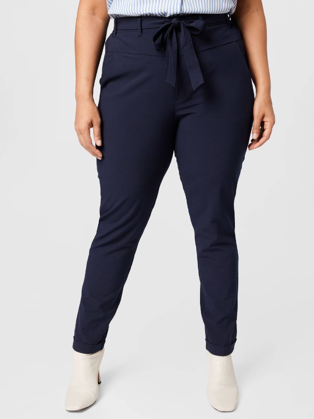 KAFFE CURVE Regular Pants 'Jia' in Ultramarine Blue VIP-Rabatte
