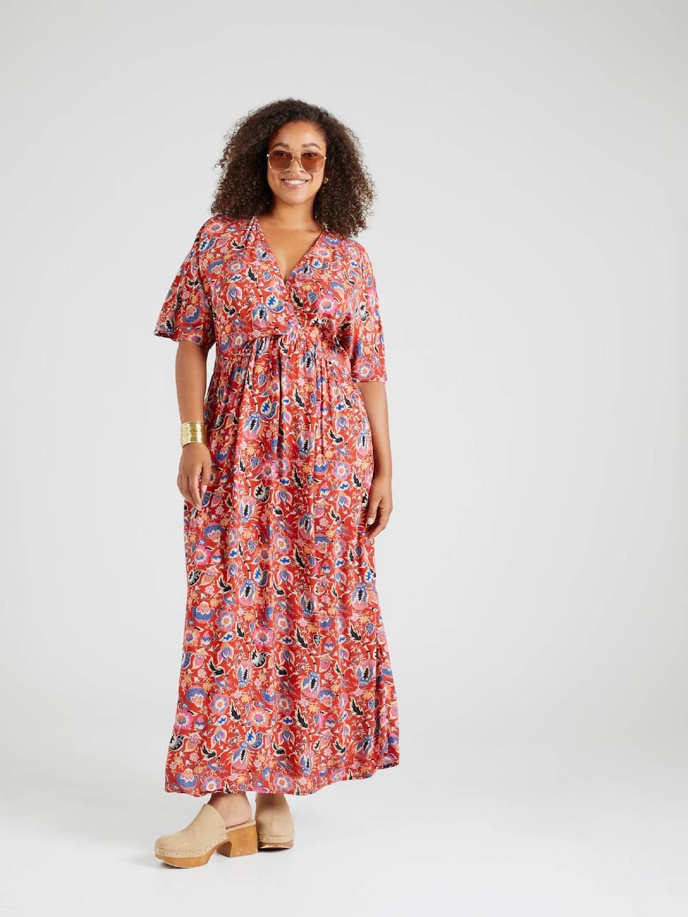 Vero Moda Curve Summer Dress 'VMCNANA' in Red Bis zu 50% Rabatt